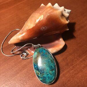 Brand New  Beautiful Natural stone Chrysocola Necklace Siver 925